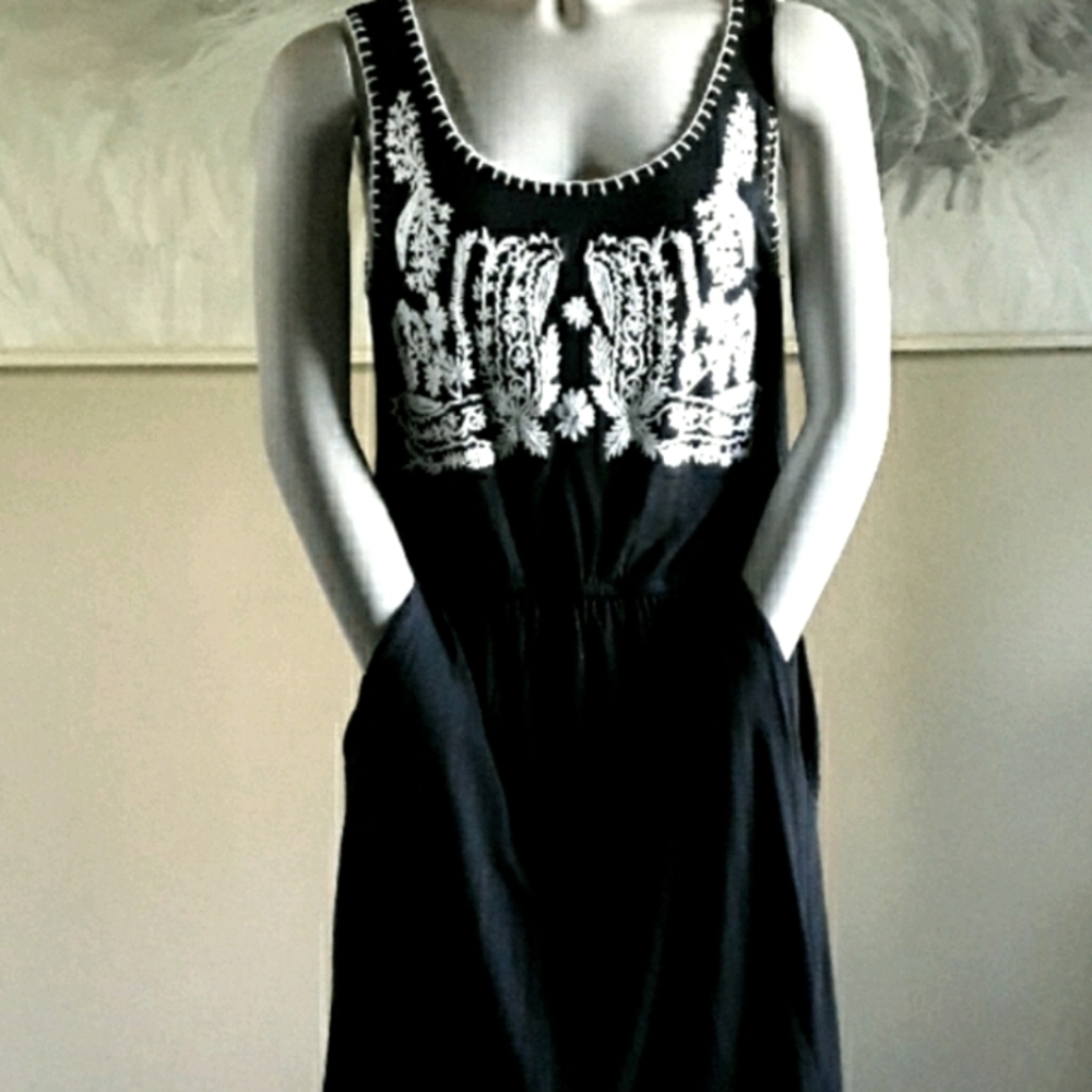 •DESIGN HISTORY• EMBROIDERED DRESS